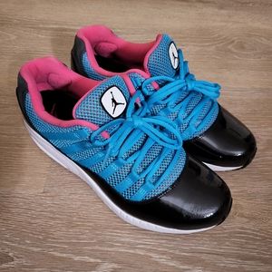 Jordan CMFT 11 Viz Air Size 10